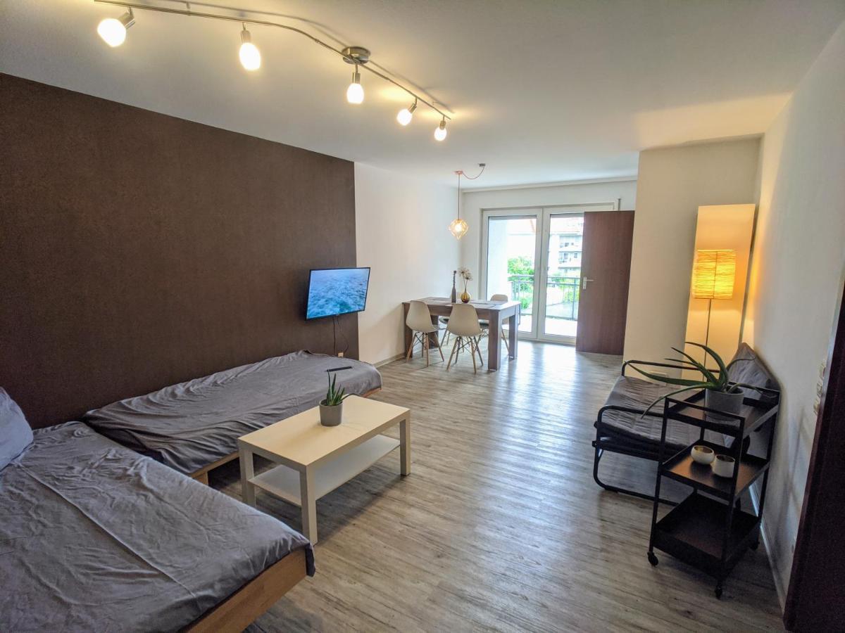 Ideale Messe/Airport Wohnung 15Min Fahrtweg Kirchheim unter Teck Exterior foto